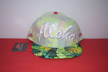 Load image into Gallery viewer, Fitted Hawaii X New Era Aloha Floral Snapback 9Fifty