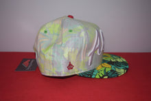 Load image into Gallery viewer, Fitted Hawaii X New Era Aloha Floral Snapback 9Fifty