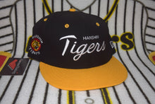 Load image into Gallery viewer, NPB New Era Hanshin Tigers Script Fitted 59Fifty