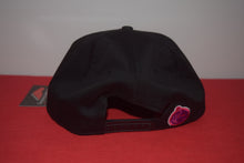 Load image into Gallery viewer, YUMS X New Era Script Snapback 9Fifty