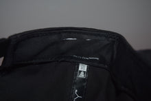 Load image into Gallery viewer, YUMS X New Era Script Snapback 9Fifty