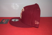 Load image into Gallery viewer, Fitted Hawaii X New Era Mua Snapback 9Fifty