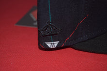 Load image into Gallery viewer, Fitted Hawaii X New Era Maps Snapback 9Fifty