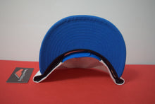 Load image into Gallery viewer, Disney X New Era Donald Duck Snapback 9Fifty