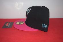 Load image into Gallery viewer, MLB New Era Cleveland Indians South Beach Chief Wahoo Fitted 59Fifty