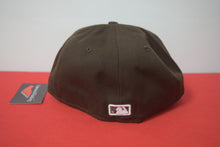 Load image into Gallery viewer, MLB New Era Cleveland Indans Chief Wahoo Brown Fitted 59Fifty