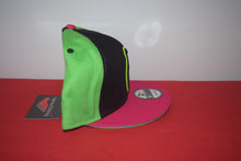 Load image into Gallery viewer, Yums X New Era Reflective Snpaback 9Fifty