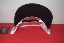 Load image into Gallery viewer, Grove XXIII White Black Snapback By American Needle