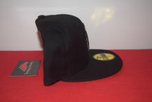 Load image into Gallery viewer, MLB New Era Boston Braves Black Fitted 59Fifty