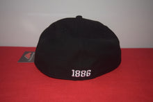 Load image into Gallery viewer, Mercedes Benz X New Era Car Fitted 59Fifty