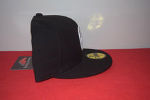Load image into Gallery viewer, Mercedes Benz X New Era Car Fitted 59Fifty