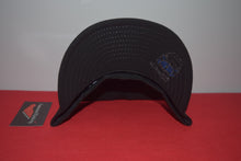 Load image into Gallery viewer, Mercedes Benz X New Era Car Fitted 59Fifty
