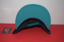 Load image into Gallery viewer, Yums X New Era Script Snapback 9Fifty