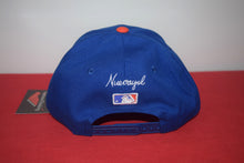 Load image into Gallery viewer, FRSH Company X New Era MLB New York Mets Bad Bunny Snapback 9Forty