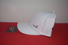 Load image into Gallery viewer, Melin Links Collection Hydro Compass White Snapback