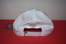 Load image into Gallery viewer, Melin Links Collection Hydro Compass White Snapback