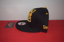 Load image into Gallery viewer, DC Skate X New Era Snapback 9Fifty