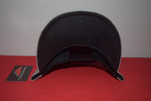 Load image into Gallery viewer, Yums X New Era Two Tone Snapback 9Fifty