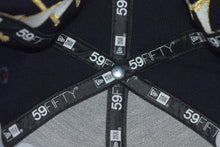 Load image into Gallery viewer, MLB New Era New York Yankees World Series Championship Hatclub Exclusive Fitted 59Fifty