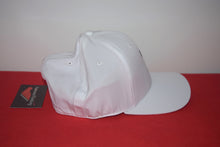 Load image into Gallery viewer, Les Bordes Velcroback Hat By American Needle