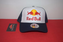 Load image into Gallery viewer, Red Bull X New Era Snapback 9Forty
