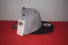 Load image into Gallery viewer, Peanuts X New Era Astronaut Snoopy Snapback 9Fifty