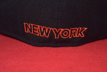 Load image into Gallery viewer, NBA New York Knicks Retro Style Fitted 59FIfty