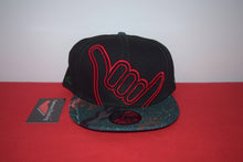 Load image into Gallery viewer, Fitted Hawaii X New Era Chee Hu Snapback 9Fifty