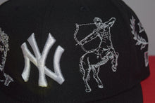 Load image into Gallery viewer, MLB New York Yankees Greek Mythology Fitted 59Fifty