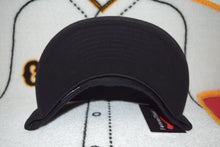 Load image into Gallery viewer, NPB New Era Rakuten Eagles Black Fitted 59Fifty