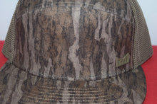 Load image into Gallery viewer, Melin Mossy Oak Collection Hydro Trenches Snapback