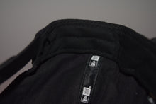Load image into Gallery viewer, Red Bull X New Era Black Rope Snapback 9Fifty