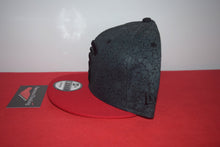 Load image into Gallery viewer, Fitted Hawaii X New Era Mua Grey Cement Snapback 9Fifty