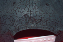 Load image into Gallery viewer, Fitted Hawaii X New Era Mua Grey Cement Snapback 9Fifty