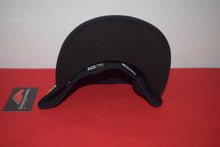 Load image into Gallery viewer, MLB New Era New York Yankees Wu Tang Patch Low Profile Fitted 59Fifty
