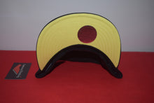 Load image into Gallery viewer, Kidrobot X New Era Family Guy Snapback 9Fifty