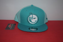 Load image into Gallery viewer, Yums X New Era Two Tone Teal Snapback 9Fifty