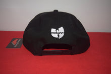 Load image into Gallery viewer, New Era Flag Of Wu Tang Snapback 9Fifty