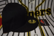 Load image into Gallery viewer, NPB New Era Hanshin Tigers Black Fitted 59Fifty