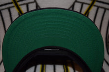 Load image into Gallery viewer, NPB New Era Osaka Tigers Retro Navy Fitted 59Fifty